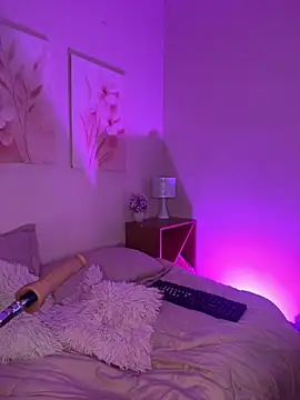 Nikolbrice online show from October 6, 7:51 pm