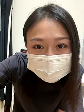 Snapshot of mia2_jp chatting on October 7, 10:30 am mia2 jp online show from October 7, 10:30 am