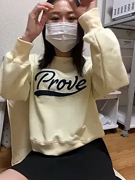 mia2 jp online show from November 20, 8:15 am