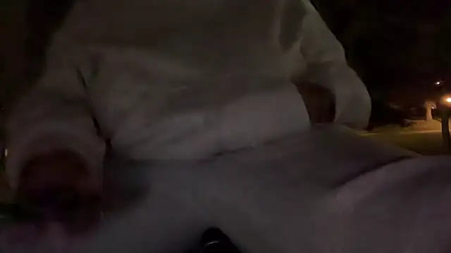 nanaisbackk online show from November 13, 7:57 pm