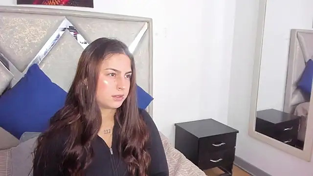 mia fox4 online show from October 19, 1:13 pm