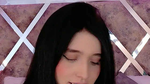 MeganR  online show from December 1, 11:58 am