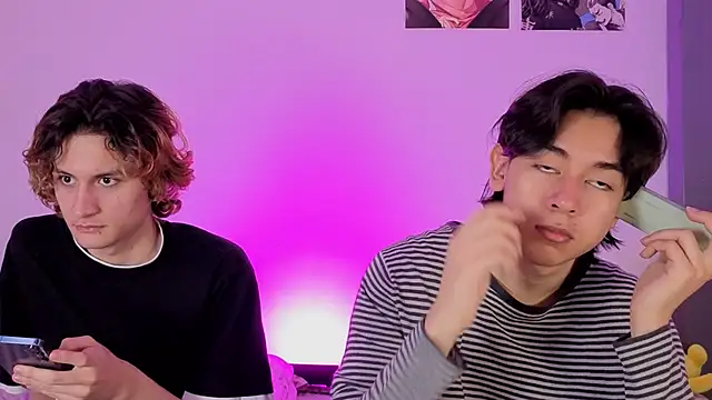 Darcy and Stolas online show from February 21, 10:21 pm