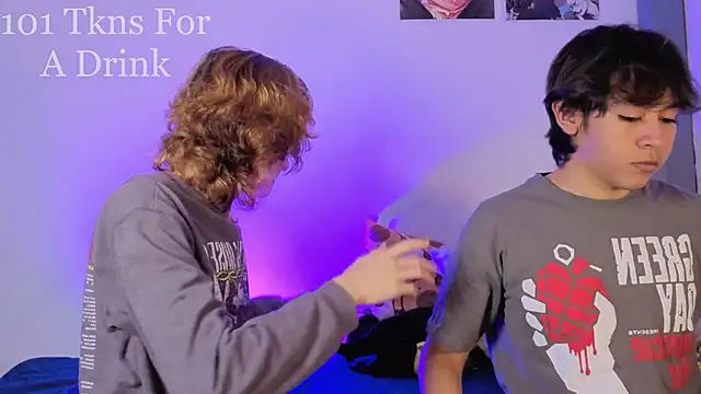 Darcy and Stolas online show from December 14, 11:10 pm