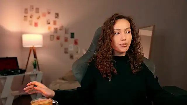 branchwithflowerss online show from October 15, 11:46 am