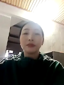 tulip-bae online show from October 2, 5:45 am