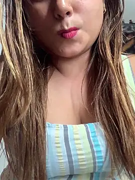 hottylover03 online show from October 19, 8:38 am