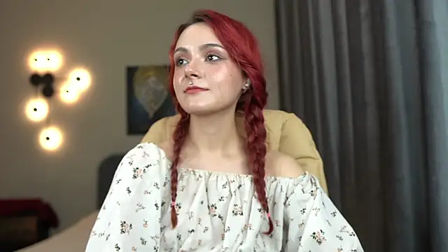 Snapshot of ElizabethMilller_ chatting on October 2, 10:04 pm ElizabethMilller  online show from October 2, 10:04 pm