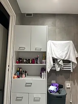 bebecita x online show from November 1, 3:38 pm