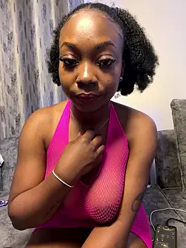 cocoluvx online show from January 11, 5:45 am