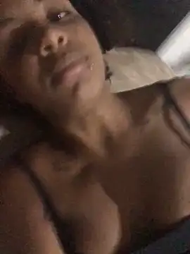 Lorennapires online show from March 2, 6:58 pm