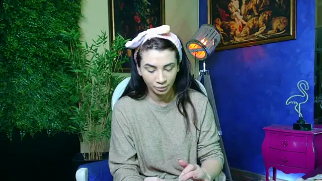 nicolepalmer online show from November 22, 11:13 am