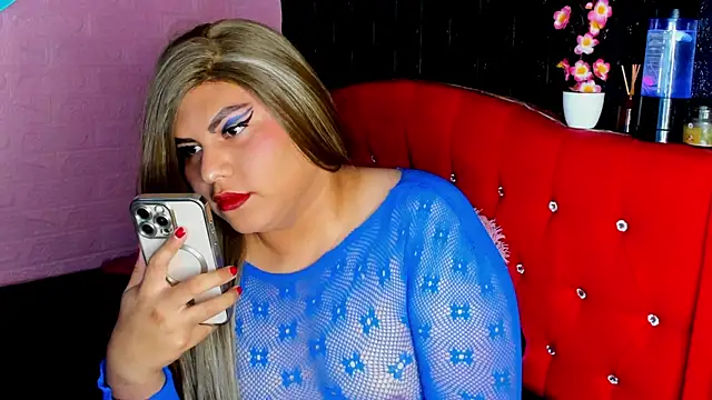 Sussan  dirty online show from October 17, 11:30 pm