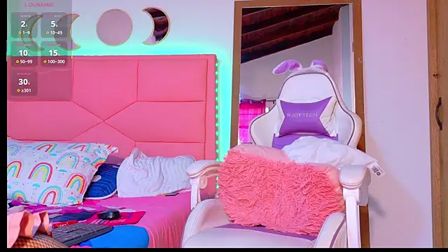 BabyDollvibes online show from December 13, 7:53 pm