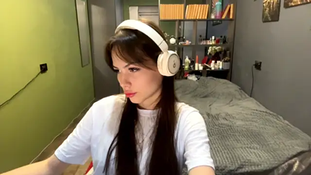 MysticAlisa online show from October 16, 10:07 am