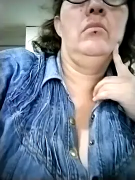 -saraqueen- online show from November 28, 8:56 pm