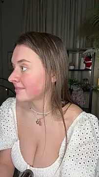 ThelmaJusto online show from February 23, 4:28 pm