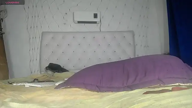 Gatica782 online show from December 4, 5:32 am