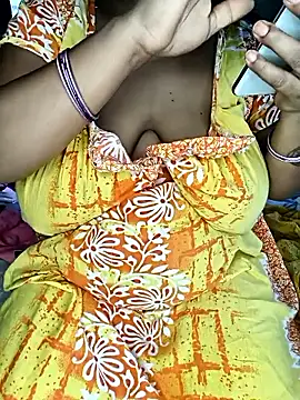 Snapshot of Shiyalsen chatting on October 9, 9:02 am Shiyalsen online show from October 9, 9:02 am