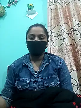 daisy-03 online show from December 16, 4:35 pm