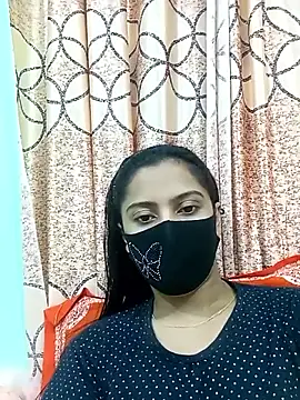 daisy-03 online show from October 28, 4:46 pm