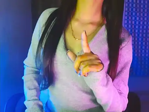 Roiseeee online show from February 18, 5:17 am