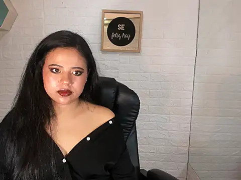 Cleosex01 online show from October 25, 4:53 am