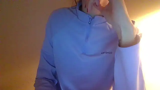 SuperValentina online show from February 12, 1:35 pm