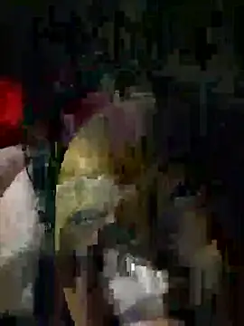 hello-cute online show from November 18, 5:14 pm