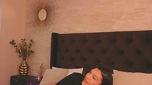 ClaraPasssion online show from October 27, 7:52 pm