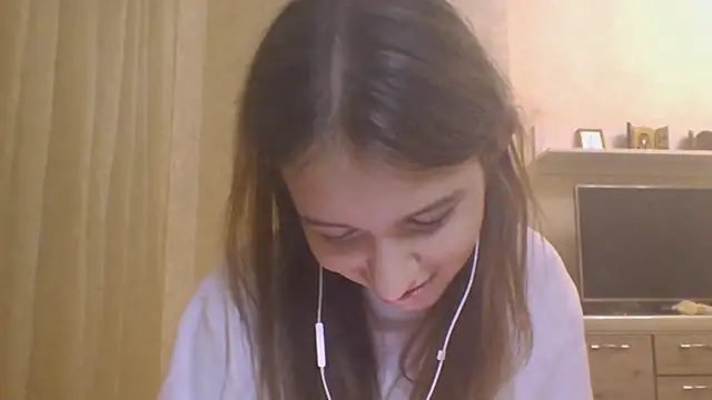 CeyaLier online show from October 11, 8:44 pm