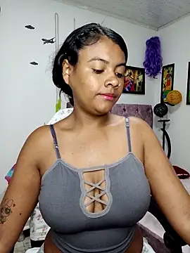 vannesitha25 online show from December 3, 2:41 pm