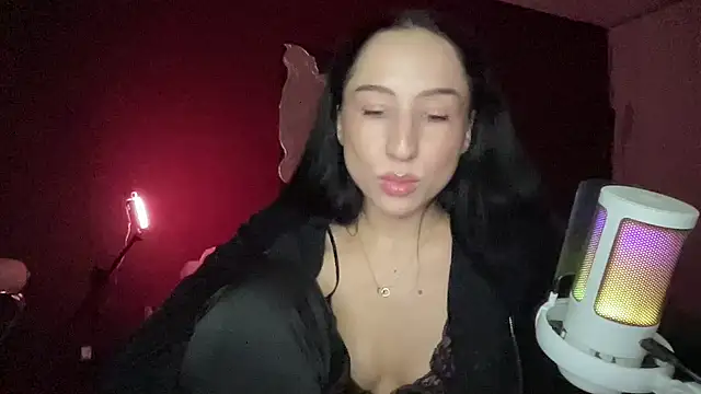 Lorimaki online show from February 22, 2:45 am