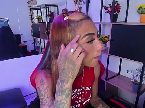 KarlaSlutSkinny   online show from January 9, 3:33 am