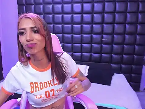 KarlaSlutSkinny   online show from November 21, 3:03 pm