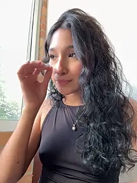 Ariasex  online show from November 4, 8:14 pm