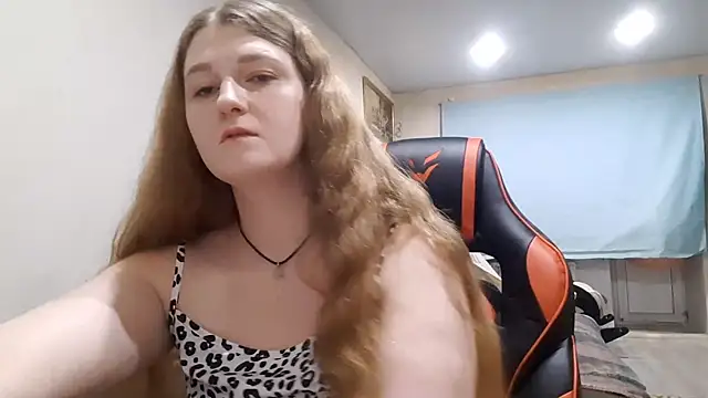 KissFlamee online show from November 3, 3:38 pm