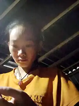 gio-thu online show from October 23, 9:15 am