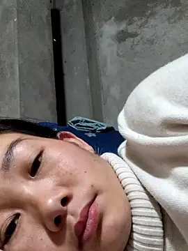 gio-thu online show from February 21, 11:00 am