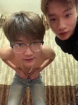 KK-cuteboy online show from December 2, 12:18 pm