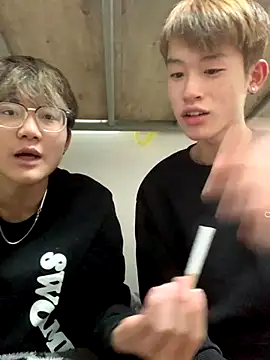 KK-cuteboy online show from November 30, 10:52 am