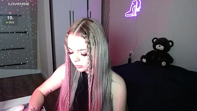 bklfen online show from November 12, 6:06 pm