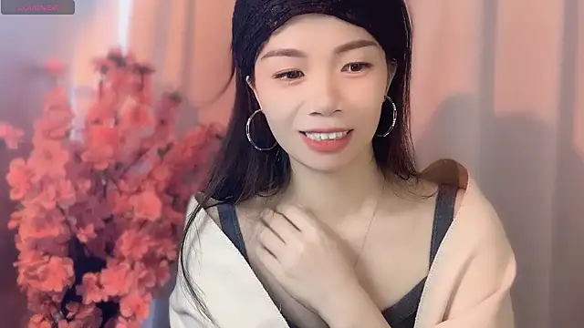 Lynnalltop-165-KeKe online show from November 14, 7:19 am