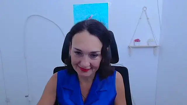 Rosie Rosee online show from December 1, 1:03 pm