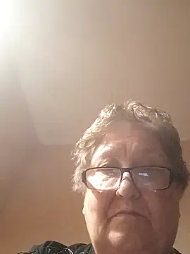 Katherine735 online show from December 19, 10:35 pm