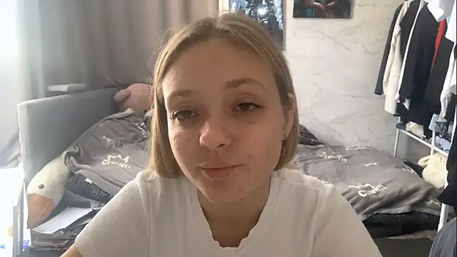  petaI online show from October 13, 7:44 am