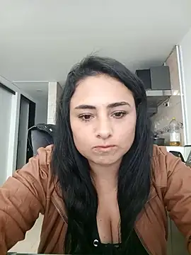 solerpamela online show from October 22, 3:17 pm