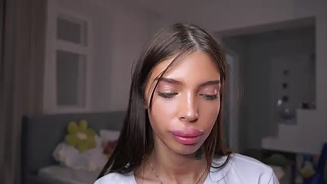 LoisKeedah online show from November 29, 9:41 pm