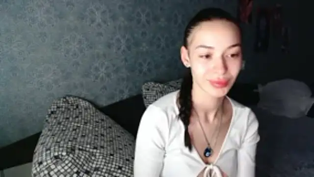 Daphne Darkthorn online show from November 10, 3:01 am