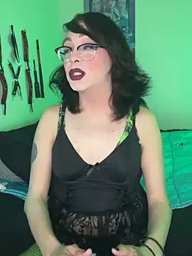 MiniMonroe online show from November 28, 11:57 am